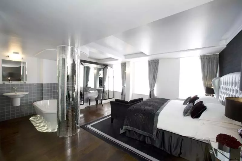 Junior Suite, Karma Sanctum Soho