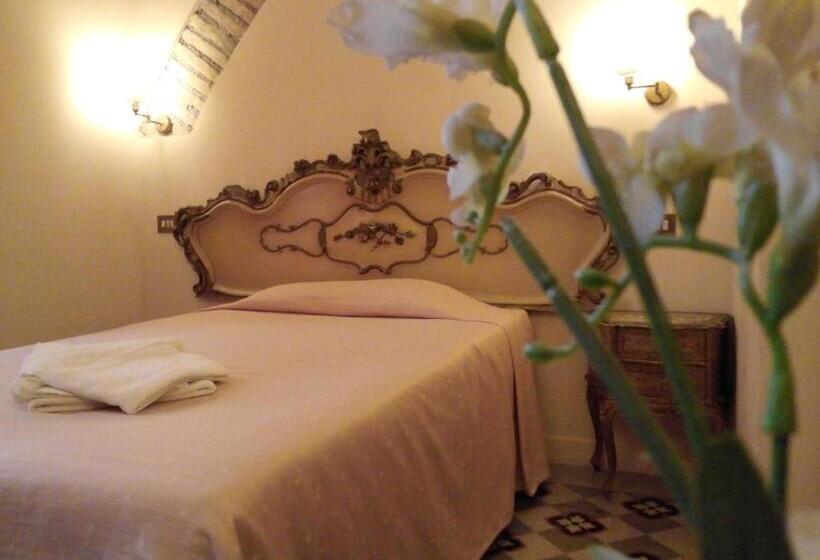 Номер Стандарт Индивидуальный, Marta Guest House