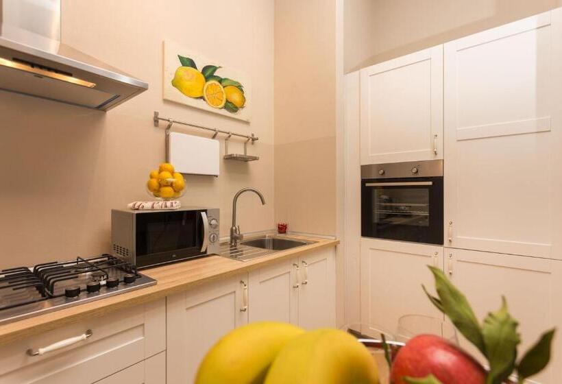 آپارتمان 1 خوابه با چشم‌انداز باغ, Palazzo Alfani  Residenza D Epoca