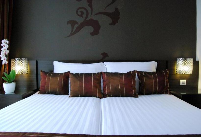 اتاق استاندارد با تراس, Regnum Residence