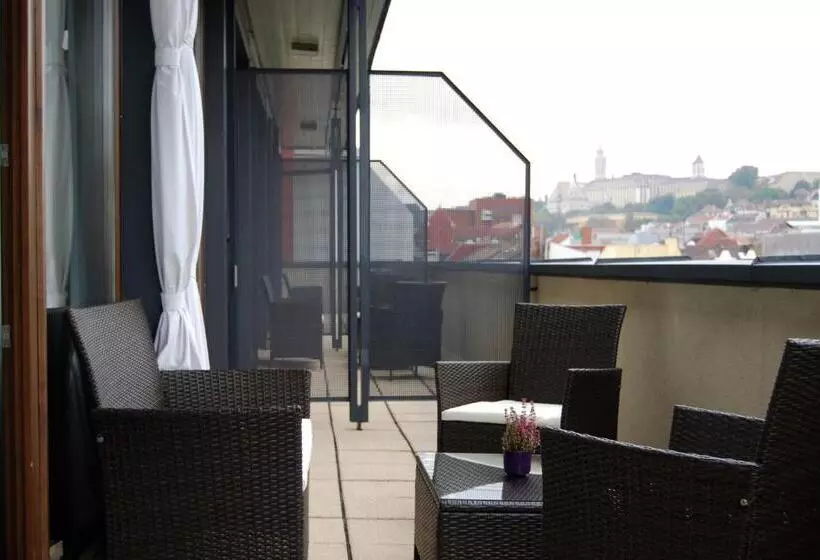 اتاق استاندارد با تراس, Regnum Residence