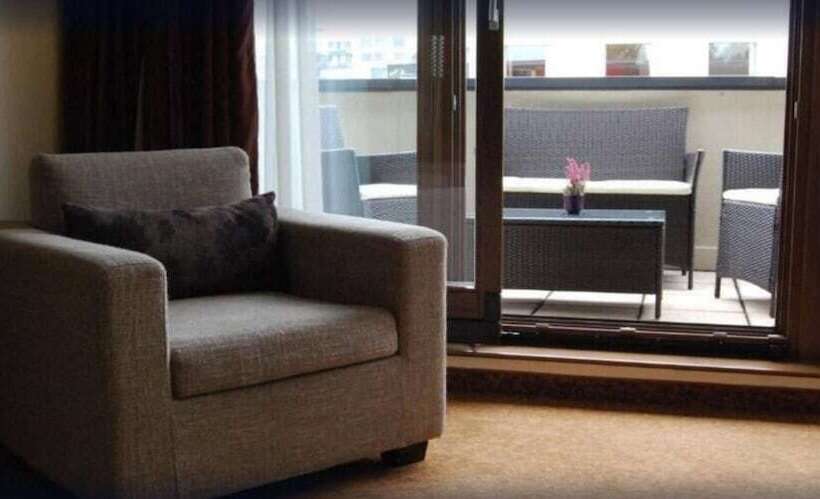 سوییت, Regnum Residence