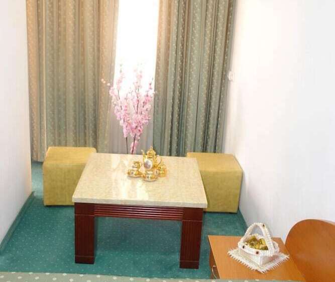 اتاق استاندارد یک نفره, Sir Colentina