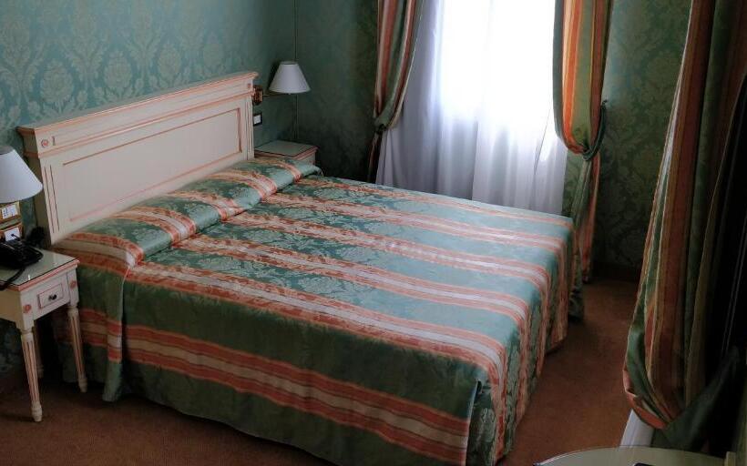 Трехместный Номер Классика, Villa Delle Palme