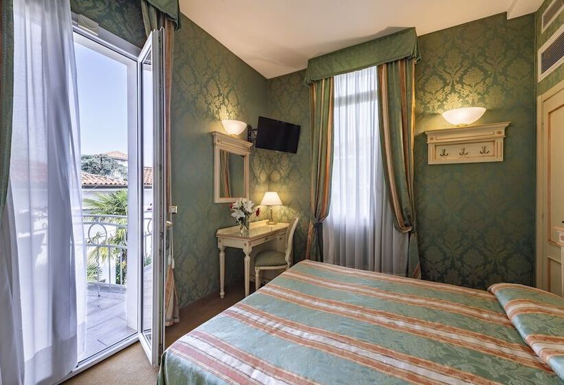 Номер Стандарт, Villa Delle Palme