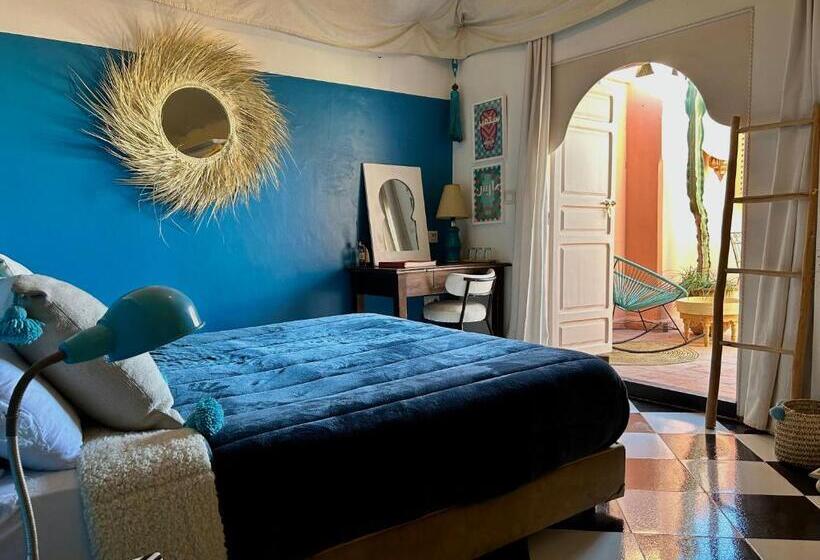 اتاق سوپریور سه تخته, Riad Lauriers Blancs
