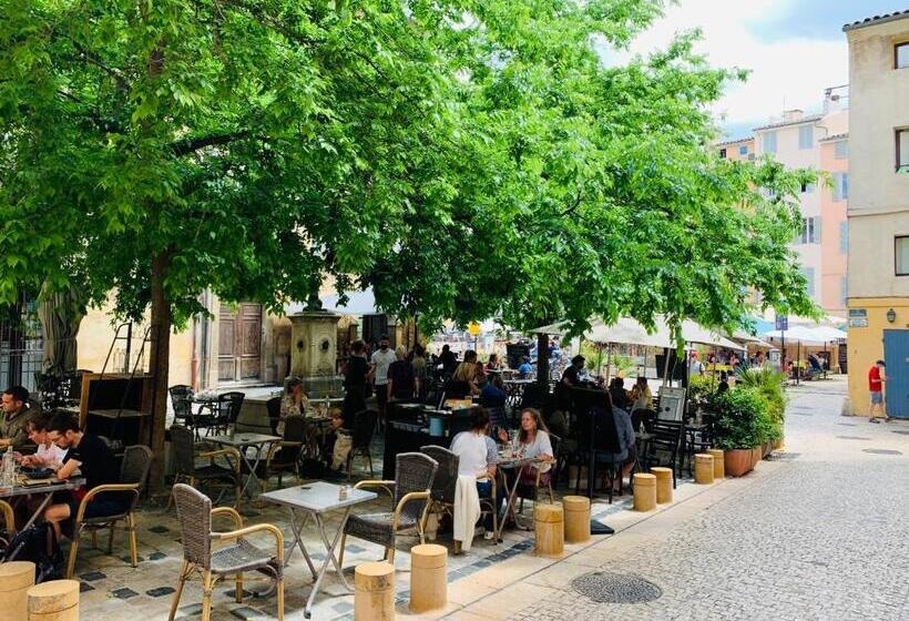 חדר סטנדרט, Chambre Le Merindol