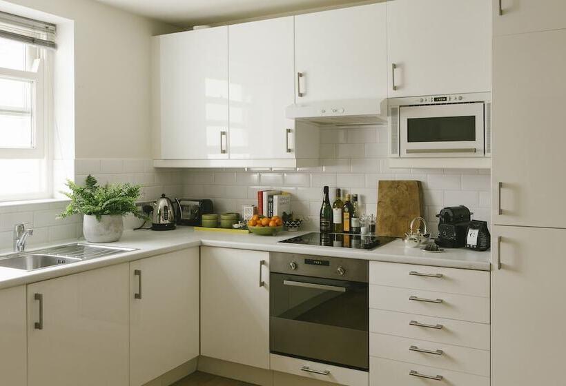 ２ベッドルームアパートメント, Europa House Apartments