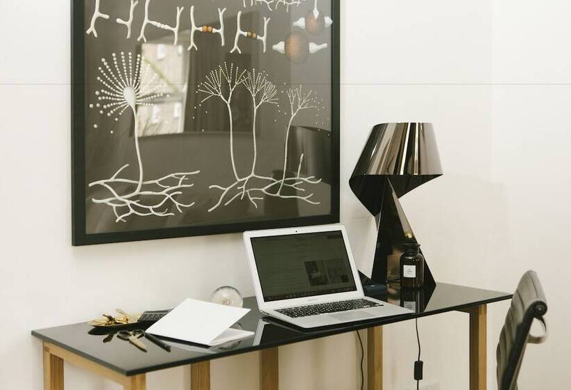 شقة غرفة واحدة, Europa House Apartments