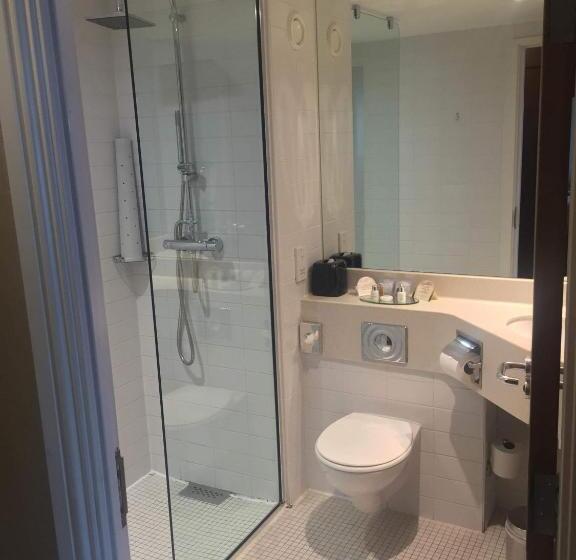 スーペリアールーム, Alona