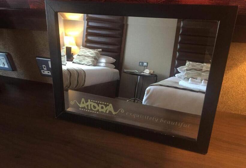 スーペリアールーム, Alona