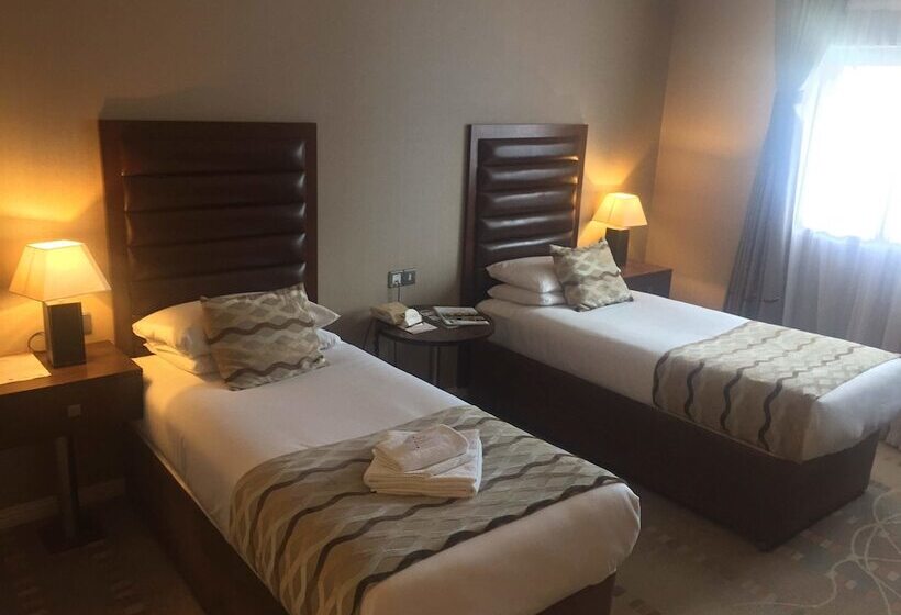 スーペリアールーム, Alona