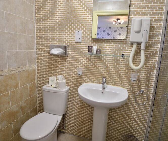 Номер Стандарт, Angmering Manor