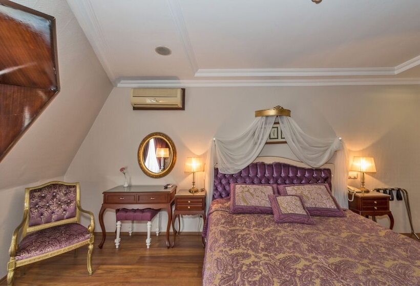 اتاق لوکس, Daphne