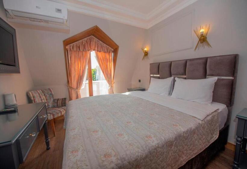 اتاق لوکس, Daphne