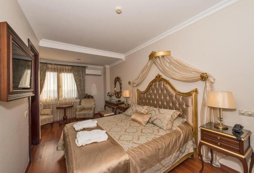 اتاق لوکس, Daphne