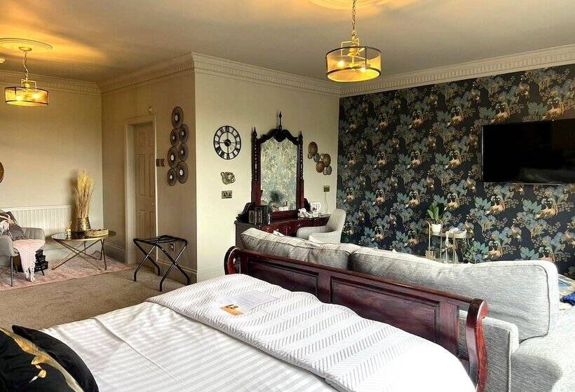 סוויטה אקזקיוטיב, De Rougemont Manor Hotel & Suites