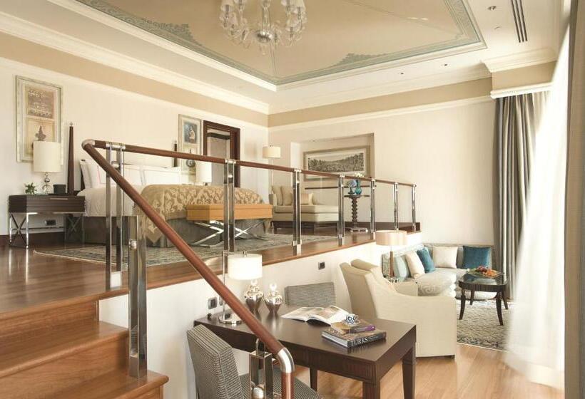 سوئیت با تخت بزرگ, Four Seasons Hotel Istanbul At The Bosphorus