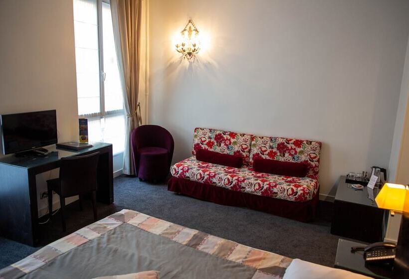 Номер Стандарт Трехместный, Grand Hôtel D Orléans