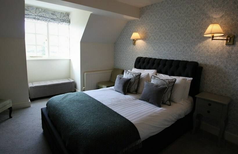 Classic-huone Parivuode, Ravenstone Manor