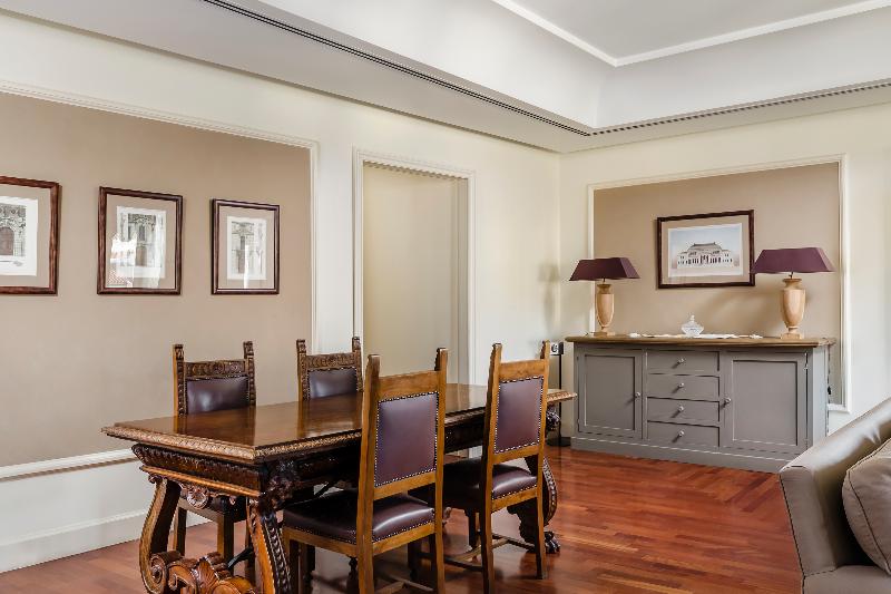 스위트, The Churchill