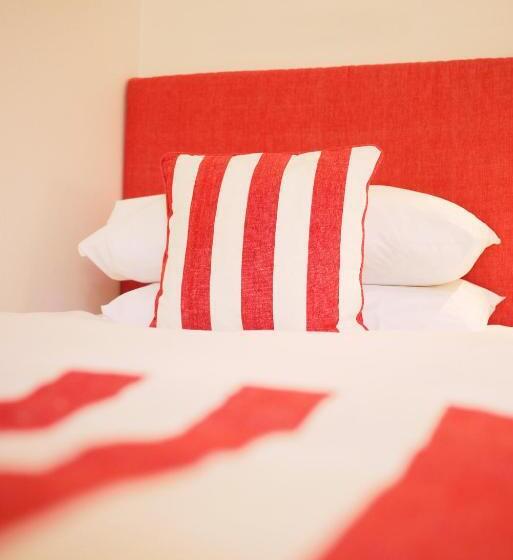 Номер Стандарт Индивидуальный, The Claremont