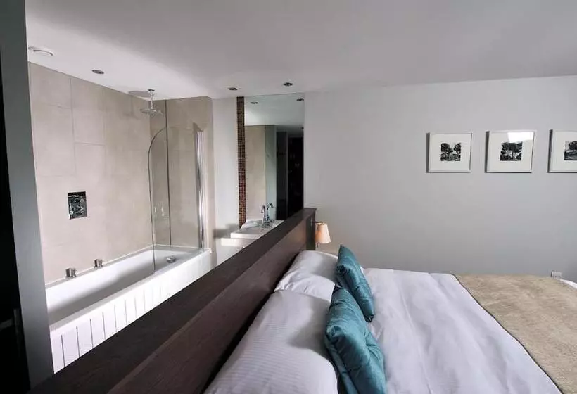 اتاق سوپریور, The Cornwall Hotel Spa & Lodges