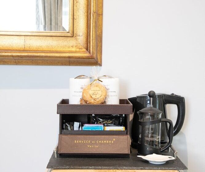 اتاق لوکس, The Somerville