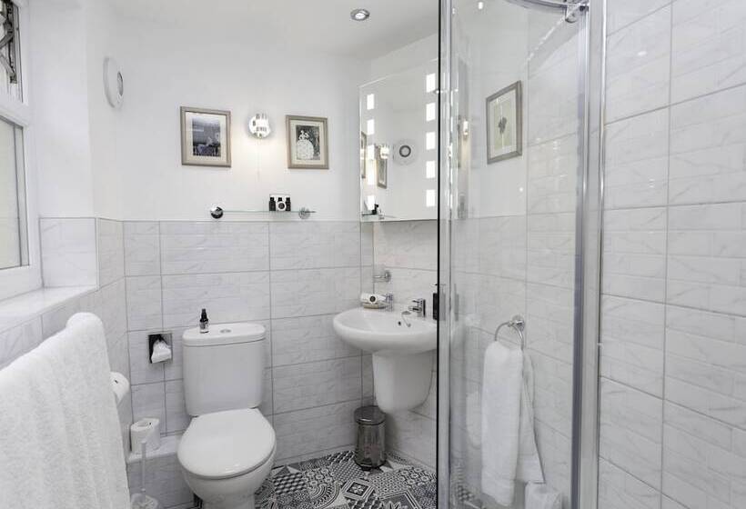 اتاق لوکس, The Somerville