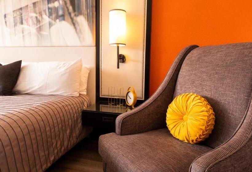 חדר סטנדרט עם מיטת קינג, Heights House Hotel, Ascend Hotel Collection