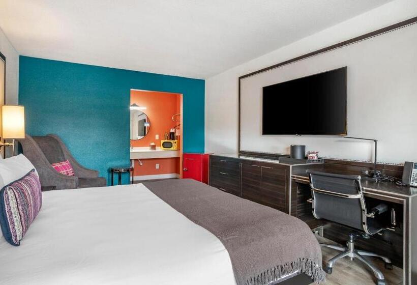 חדר סטנדרט, מיטת קינג, מותאם לאדם עם מוגבלויות, Heights House Hotel, Ascend Hotel Collection