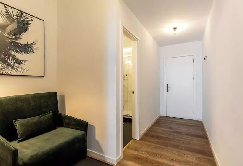 اتاق استاندارد, Uma Suites Atocha