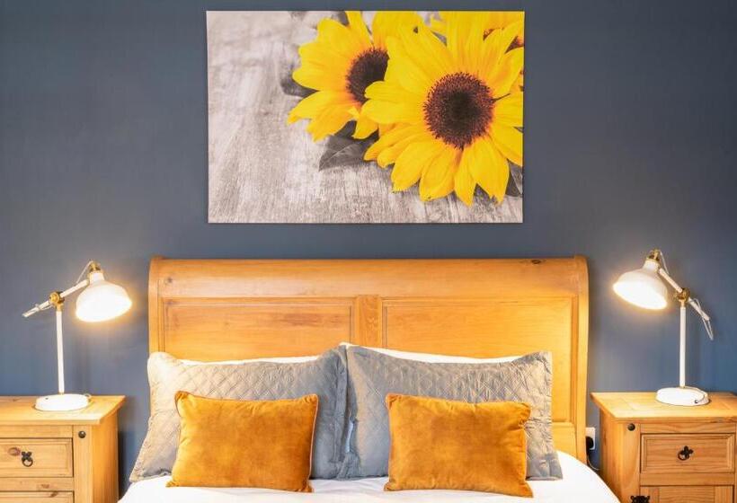 חדר דחוקס עם מיטת קינג, Bricksage Rooms, King S Lynn South Gate