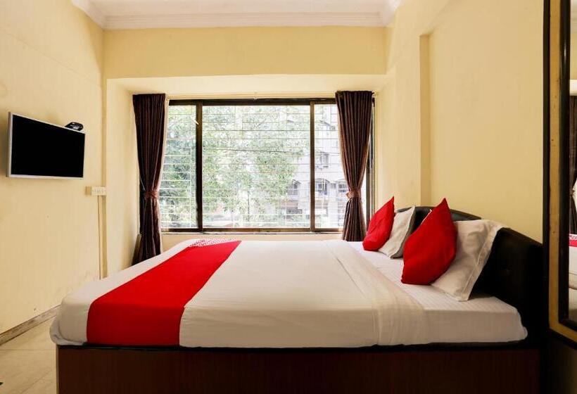 غرفة كلاسيكية ثلاثية, O Lal Sai Residency