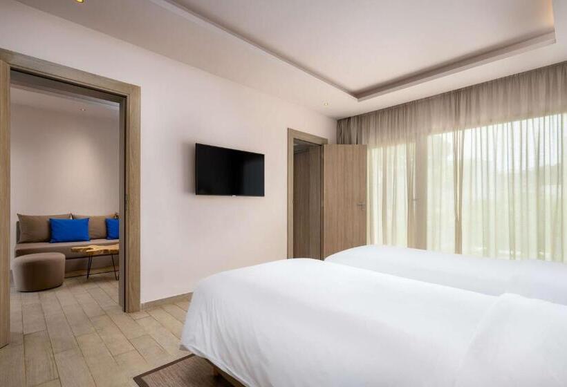 غرفة بريميوم مزودة بشُرفة, Radisson Blu Resort Al Hoceima