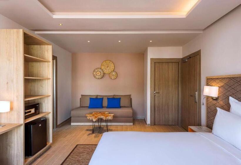 غرفة قياسية مزوَّدة بشُرفة, Radisson Blu Resort Al Hoceima