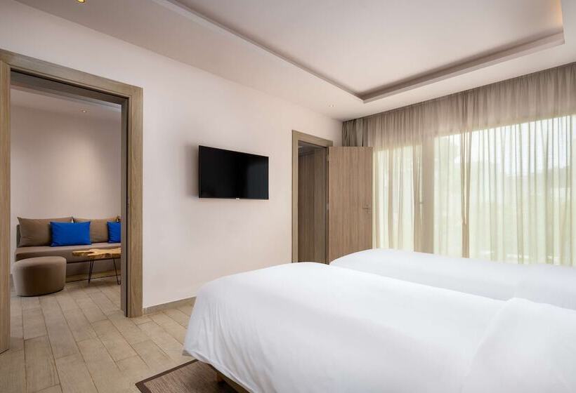 غرفة بريميوم مزودة بشُرفة, Radisson Blu Resort Al Hoceima