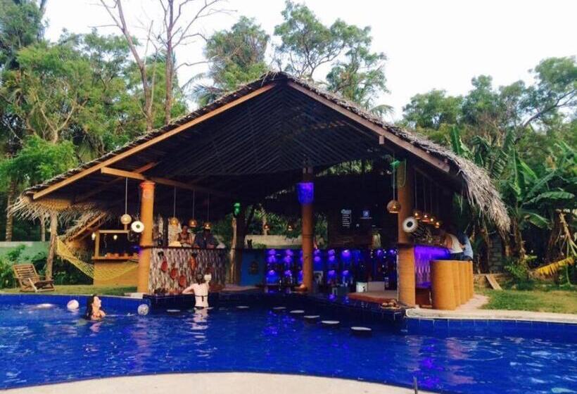 스탠다드 룸 킹사이즈 침대, Sundaras Resort & Spa Dambulla