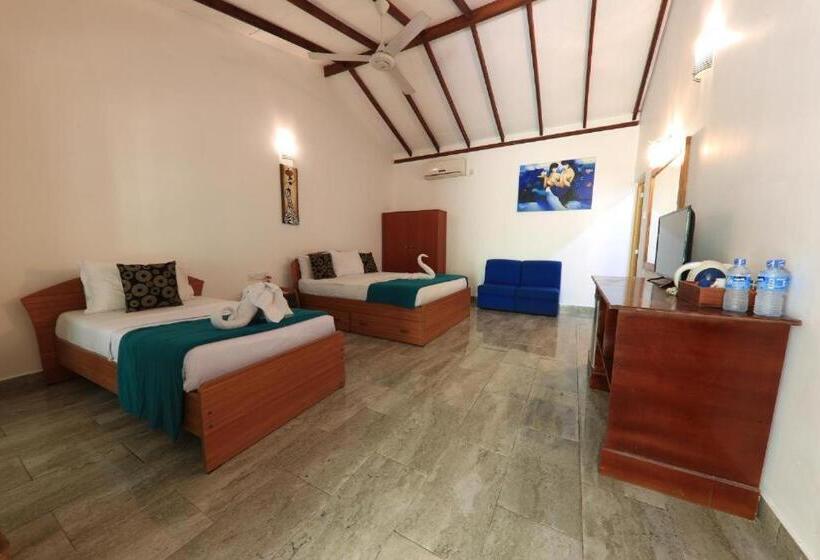 Номер Стандарт с Террасой, Sundaras Resort & Spa Dambulla