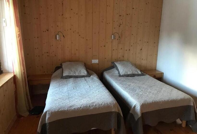 חדר סטנדרט נוף לגינה, Auberge Du Glandon