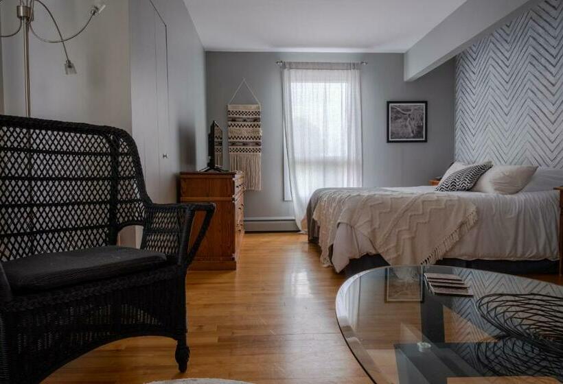 غرفة سوبيريور, Au Coq Du Bonheur