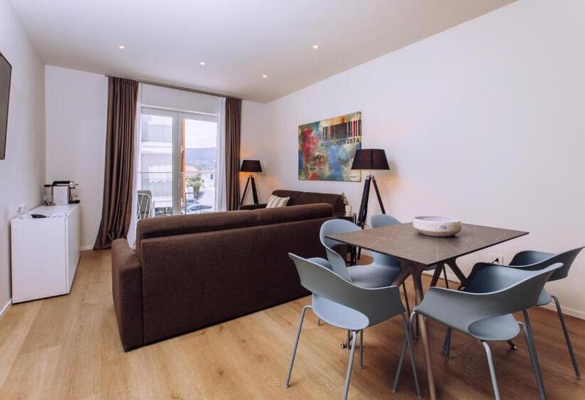 Люкс с Балконом, Ah Porticcioli Boutique Apartments