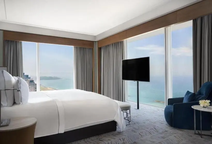 Royal Suite