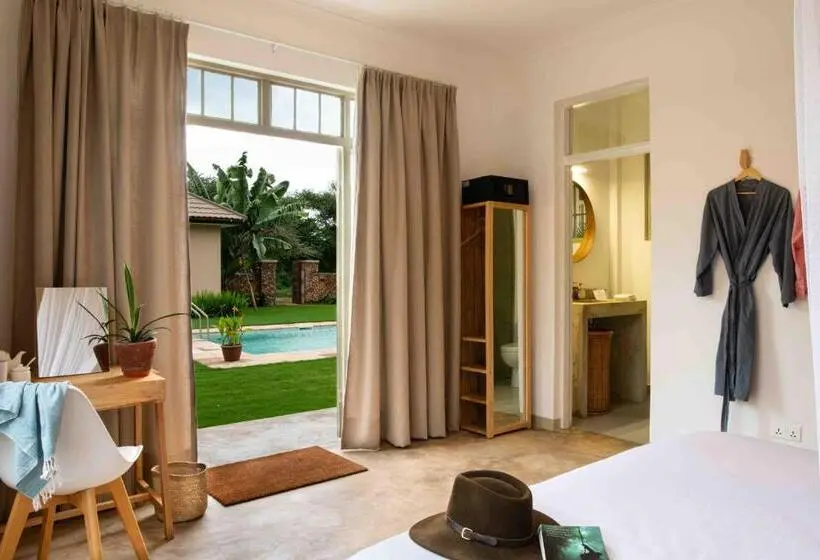 デラックスルーム, The Safari House