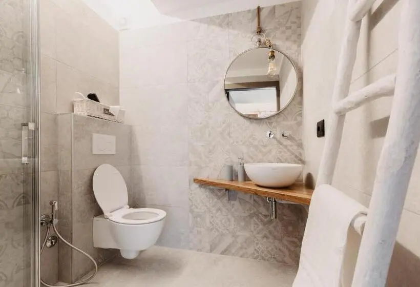 デラックスルーム, La Tana Del Lupo B&b, Family And Outdoor Sports