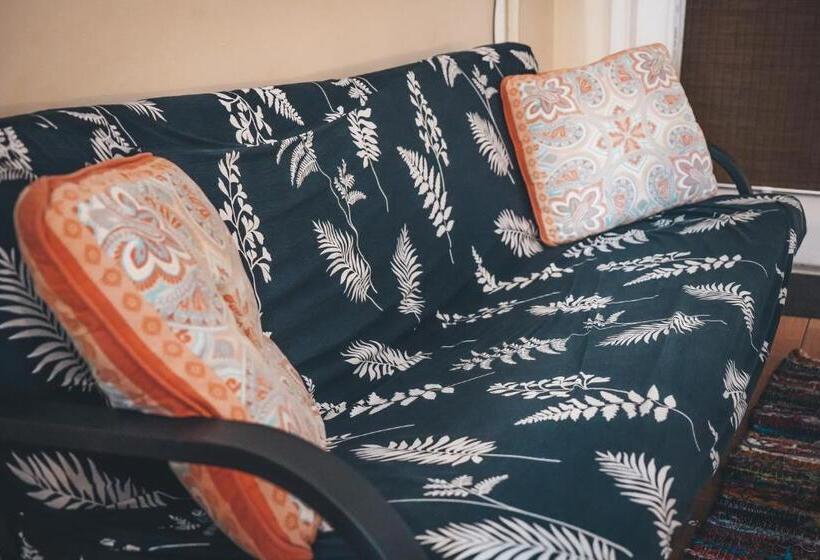 キングサイドベッドのスタンダードワンルーム, Hollywood Light Haven Lodge
