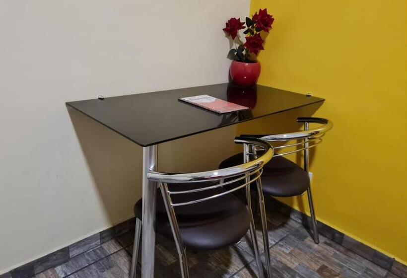 StandaardKamer, Penseentre Motel