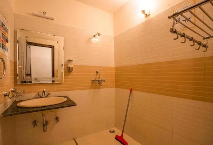 バルコニー付きデラックスルーム, Gostops Mukteshwar Private Rooms And Dorms