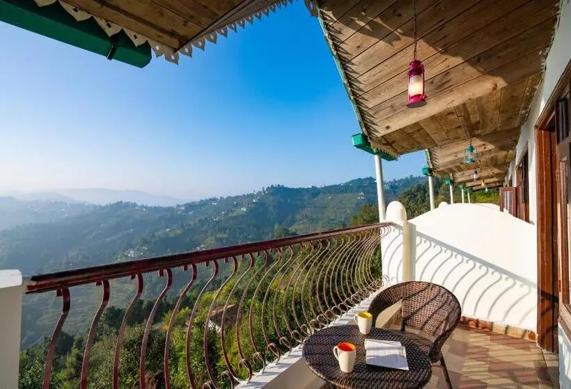 バルコニー付きデラックスルーム, Gostops Mukteshwar Private Rooms And Dorms