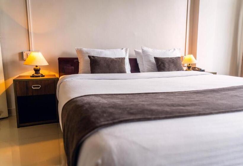 デラックスルーム, Ariel